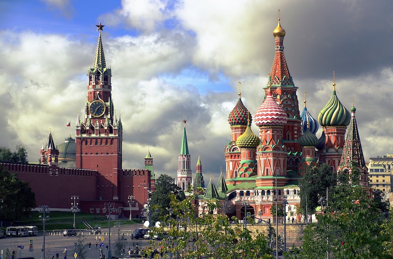 globedge-travel-moscow-kremlin-st-basils-cathedral