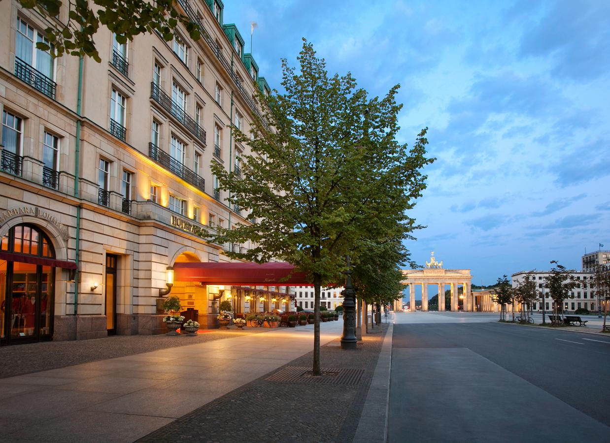 globedge-travel-germany-best-hotels-berlin-hotel-adlon-kempinksi