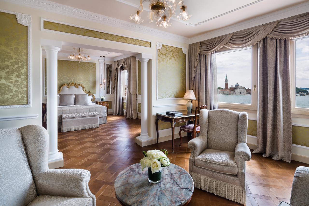 globedge-travel-italy-best-hotels-venice-baglioni-luna