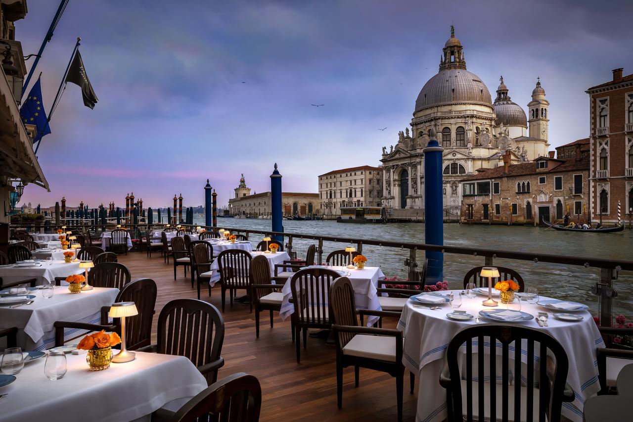 globedge-travel-italy-venice-best-hotels-gritti-palace
