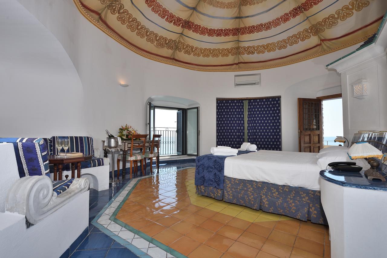 globedge-travel-italy-amalfi-best-hotels-luna-convento
