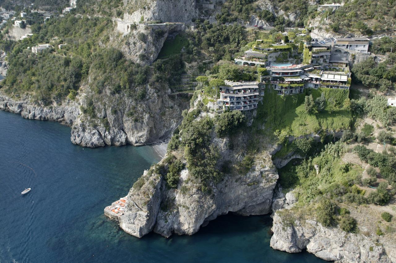 globedge-travel-italy-amalfi-positano-best-hotels-il-san-pietro-di-positano
