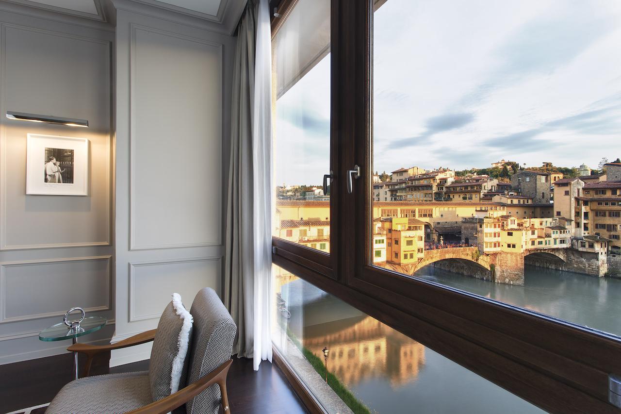 globedge-travel-italy-florence-best-hotels-portrait-firenze-lungarno-collection