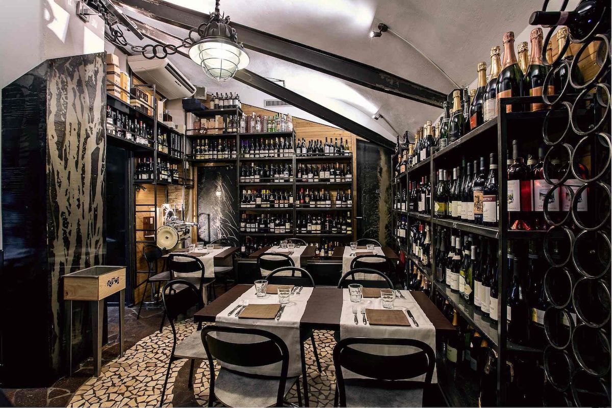 globedge-travel-italy-rome-best-restaurants-salumeria-roscioli
