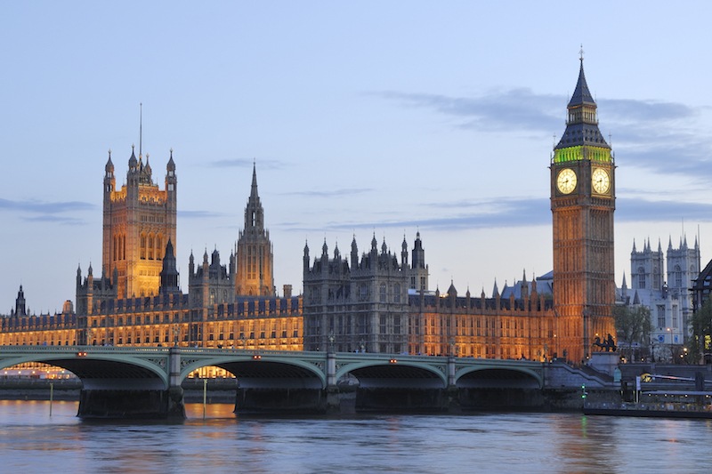 globedge-travel-london-houses-of-parliament-big-ben