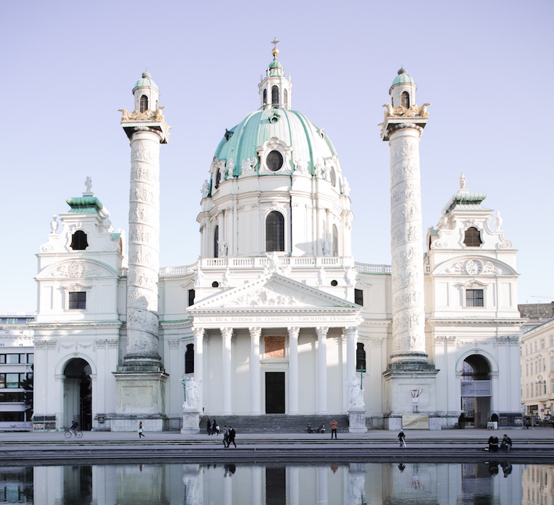 globedge-travel-vienna-karlskirche