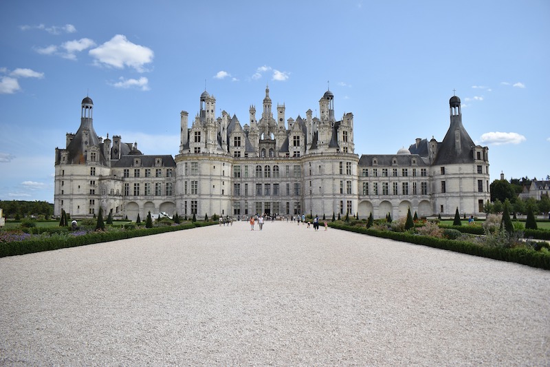 globedge-travel-france-loire-chambord-castle