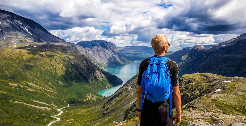 globedge-travel-norway-nature-mountains-fjords